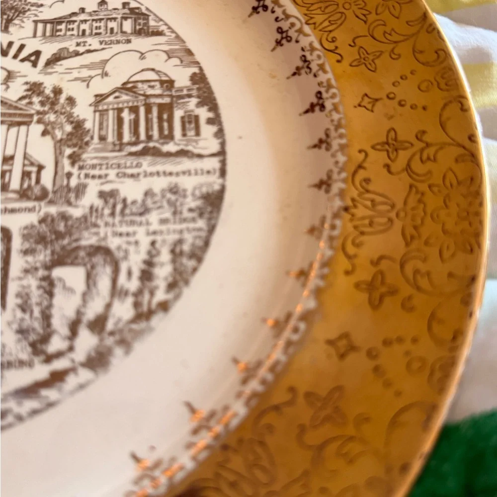 22K Gold and Brown Decorative Virginia Plate